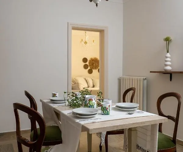 Dimora Della Rosa Casa vacanze *